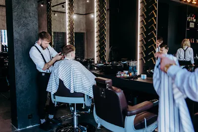 Charles&Co Barber Shop - Toruń